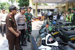 Apel Gelar Pasukan Operasi Ketupat Semeru 2024, Polres Nganjuk Siap Amankan Arus Mudik dan Balik
