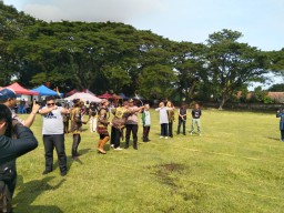 Pertama kali di gelar di Nganjuk Panahan tradisional Kuto angin DPD Perdana Jatim Series 1 Agenda di buka kepala dinas Porabudpar Nganjuk .