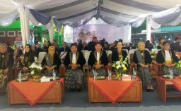 Ketua DPRD Nganjuk Hadiri Upacara Siraman Sedudo, Tegaskan Pentingnya Pelestarian Budaya