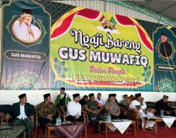 Pengajian Gus Muwafiq di Kertosono Trihandy dan Romo Widodo Beri Dukungan Penuh