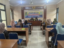 Kadinkes Nganjuk, dr. Hendriyanto, Lakukan Anjangsana ke Puskesmas Lengkong dan Jatikalen