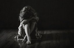 Kronologi Pria di Nganjuk Perkosa Anak Tiri dan KDRT Istri, Melarikan Diri