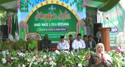 Khofifah Hadiri Pengajian Rutin Ahad Wage Muslimat NU Cabang Nganjuk di Gondang 
