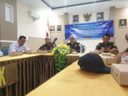 Membuat Forum Konsultasi Publik Kejaksaan Negeri Nganjuk Sosialisasi Peningkatan Kualitas Standar Pelayanan untuk UMKM dan Masyarakat