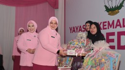 Dukung Gizi Anak, Ketua PYKB Daerah Jatim Berbagi di TK Kemala Bhayangkari Nganjuk