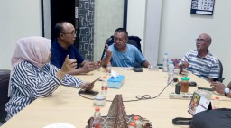 Jalan Sehat Rangkaian HPN PWI Jatim Hadiah Utama Gratis Umrah!