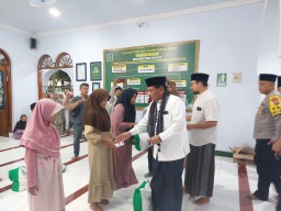 Bupati Nganjuk Pimpin Safari Ramadhan, Bagikan Kebahagiaan untuk Anak Yatim dan Dhuafa