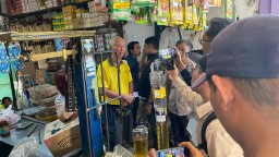 Sidak Satgas Pangan Polres Nganjuk Temukan Minyak Goreng Kemasan Berkurang Isi