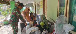 Babinsa Koramil 0810/01 Nganjuk Aktif Dampingi Giat Posyandu di Wilayahnya