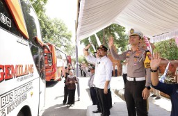 Mas Handy Berangkatkan 550 Peserta Balik Mudik Gratis Nganjuk-Jakarta dan Nganjuk-Surabaya Tahun 2025