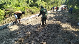 Kebersamaan TNI dan Rakyat dalam TMMD ke-124 Kodim 0810 Nganjuk