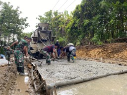 Semangat Tak Pernah Surut Pengecoran Terus Dikebut