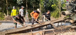 TMMD 124 Nganjuk Ciptakan Kebersamaan TNI Dengan Warga Sumbermiri.