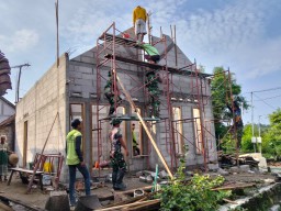 Satgas Dan warga Penuh Semangat Kejar Target RTLH TMMD 124 Kodim Nganjuk