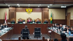 Sidang Lanjutan Kasus Hasto: Hakim Dalami Detail Lokasi dan Pengalaman Saksi di PTIK