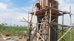 TMMD 124 Kejar Target Pembuatan Rumah Tandon Air Sumur Bor Desa Prayungan