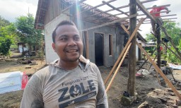 Kebahagiaan Keluarga Tarmanto Terima Bantuan RTLH TMMD Ke 124 Kodim 0810/Nganjuk