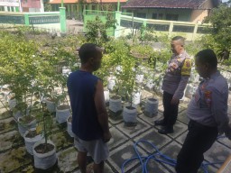 Polsek Ngetos Dukung Ketahanan Pangan, Pantau Pekarangan Sayur Warga