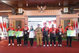 Dandim Nganjuk Dan Bupati Lepas Kontingen Porprov IX Jatim Tahun 2025.