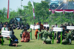 Ratusan Pendekar Silat Meriahkan Penutupan TMMD ke-124 di Kabupaten Nganjuk