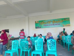 KODIM 0810/NGANJUK GELAR KEGIATAN JUMAT BERKAH UNTUK MASYARAKAT
