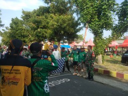 "Babinsa Koramil 0810/06 Pengamanan Gowes Di Desa Pandantoyo