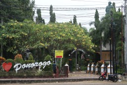 DPRD Soroti Kondisi Kumuh Taman Sukowati Ponorogo