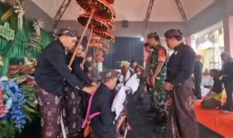 Tradisi Jamasan Pusaka Mbah Ngaliman: Menyucikan Warisan Leluhur, Menyemai Doa untuk Keselamatan Desa
