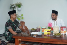 Dandim Nganjuk Laksanakan Silaturahmi dan Salat Jumat Bersama di Ponpes Miftahul Ula