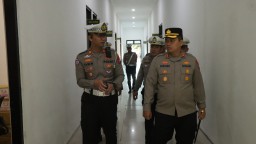 Apel jam Pimpinan, Kapolres Nganjuk Tekankan Profesionalisme Personel Satlantas