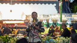 Dandim 0810/Nganjuk Hadiri Pagelaran Wayang Kulit dalam Rangka Haul di Pondok Pesantren