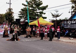 Semarak Karnaval Budaya Meriahkan HUT ke-80 RI di Tanjunganom Nganjuk