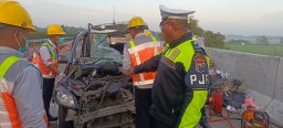 Kecelakaan Maut di Tol Jombang–Mojokerto, Tiga Orang Tewas