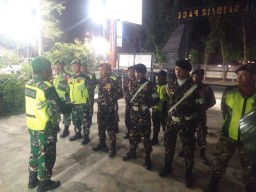 Koramil 0810/12 Pace dan Banser Gelar Patroli Gabungan di Kecamatan Pace