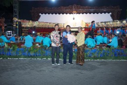 Pagelaran Wayang Kulit Semarakkan HUT TNI ke-80 di Kabupaten Nganjuk
