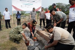 Dandim 0810 Nganjuk Ikuti Video Converence Dan Peletakan Batu Pertama Pembangunan 80.000 Gerai Koperasi Desa Merah Putih