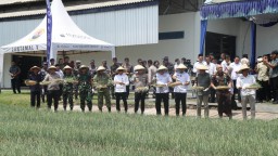 Kapolres Nganjuk Hadiri Panen Raya Bawang Merah Program Ketahanan Pangan di Wilayah Kerja Kodaeral V Surabaya