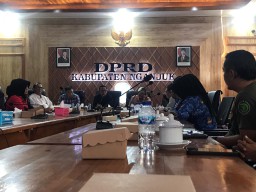DPRD Nganjuk Gelar Hearing Darurat Desak Pemindahan Segera 12 Titik Pembuangan Liar Limbah B3