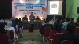 Pesantren Kediri : Kelurahan Blabak Adakan Edukasi Perlindungan Perempuan dan Anak