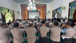Doa Bersama, Polres Batu Laksanakan Salat Ghaib untuk Korban Bencana di Aceh dan Sumatra
