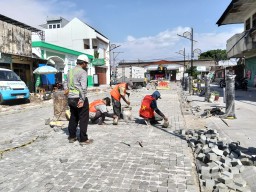 Revitalisasi Jalan Stasiun Kota Kediri Hampir Rampung, Kawasan Segera Tampil dengan Wajah Baru