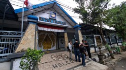 HEBOH! Tahanan Kasus Pencurian Nekat Loncat Pagar Lapas Nganjuk Saat Adzan Dhuhur, Petugas Lakukan Pengejaran Besar-besaran