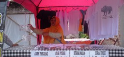 Fenomena Kaos Macan Putih di Balongjeruk, Pedagang Kebanjiran Pembeli hingga Omzet Jutaan