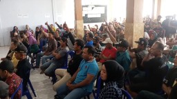 Manfaatkan Lapangan Desa, Warga Kalibatur Tolak Rencana Pembangunan Koperasi Merah Putih