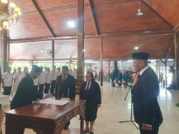 Soeroto Resmi Dilantik sebagai Pj Sekda Tulungagung, Masa Jabatan Tiga Bulan