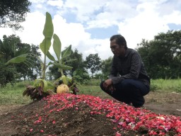 Keluarga Pelajar Putri di Nganjuk Tewas di Malang Minta Pelaku Dihukum Penjara Seumur Hidup