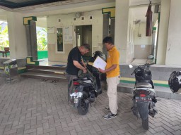 Terekam CCTV, Polsek Kertosono Ungkap Curanmor yang Ganti Plat KT jadi AG