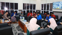 Bukber degan BEM Nganjuk, Kapolres : Mahasiswa Jangan Mudah Terprovokasi
