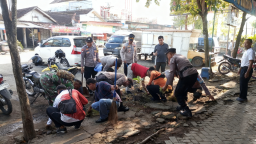 Dibalik kebersihan Pasar Gondang ada Gotong Royong Masyarakat dan Aparat