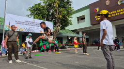 Permainan Tradisional Meriahkan Rangkaian HUT Persit KCK ke-80 Tahun 2026 di Makodim 0810 Nganjuk